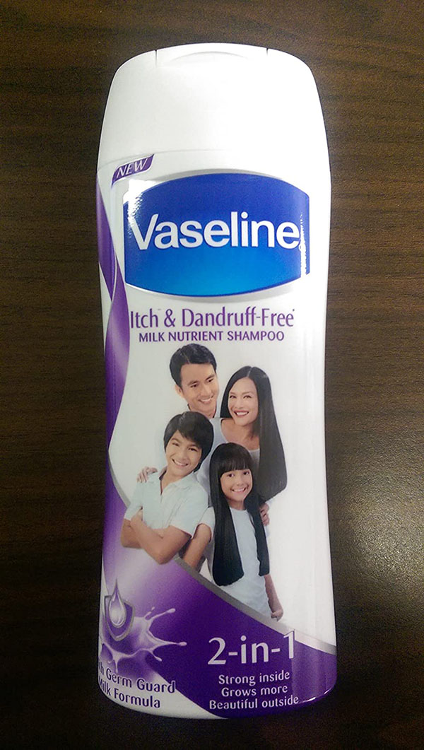 DẦU GỘI SỮA VASELINE ITCH & DAN FREE MILK NUTRIENT SHAMPOO 275ml