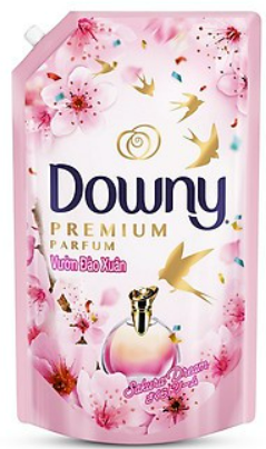 7769 NƯỚC XẢ VẢI DOWNY SAKURA VƯỜN ĐÀO XUÂN TÚI 1.5L